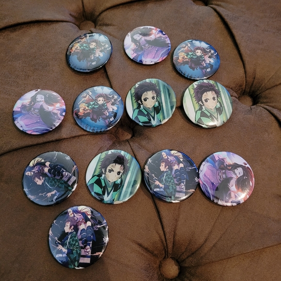 Demon Slayer pin lot - Picture 2 of 5